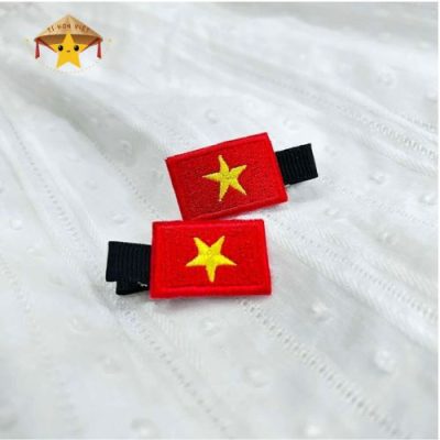 Kẹp tóc lá cờ tổ quốc thêu vải