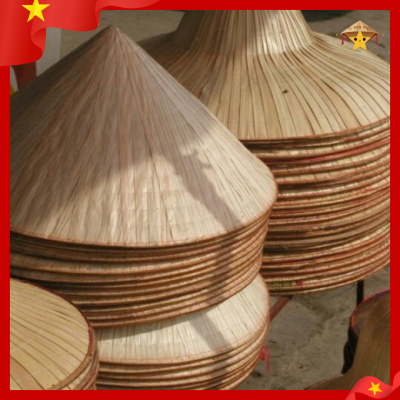 nón lá làm từ lá gì