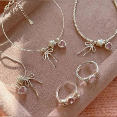 kiềng bạc đeo tay nữ